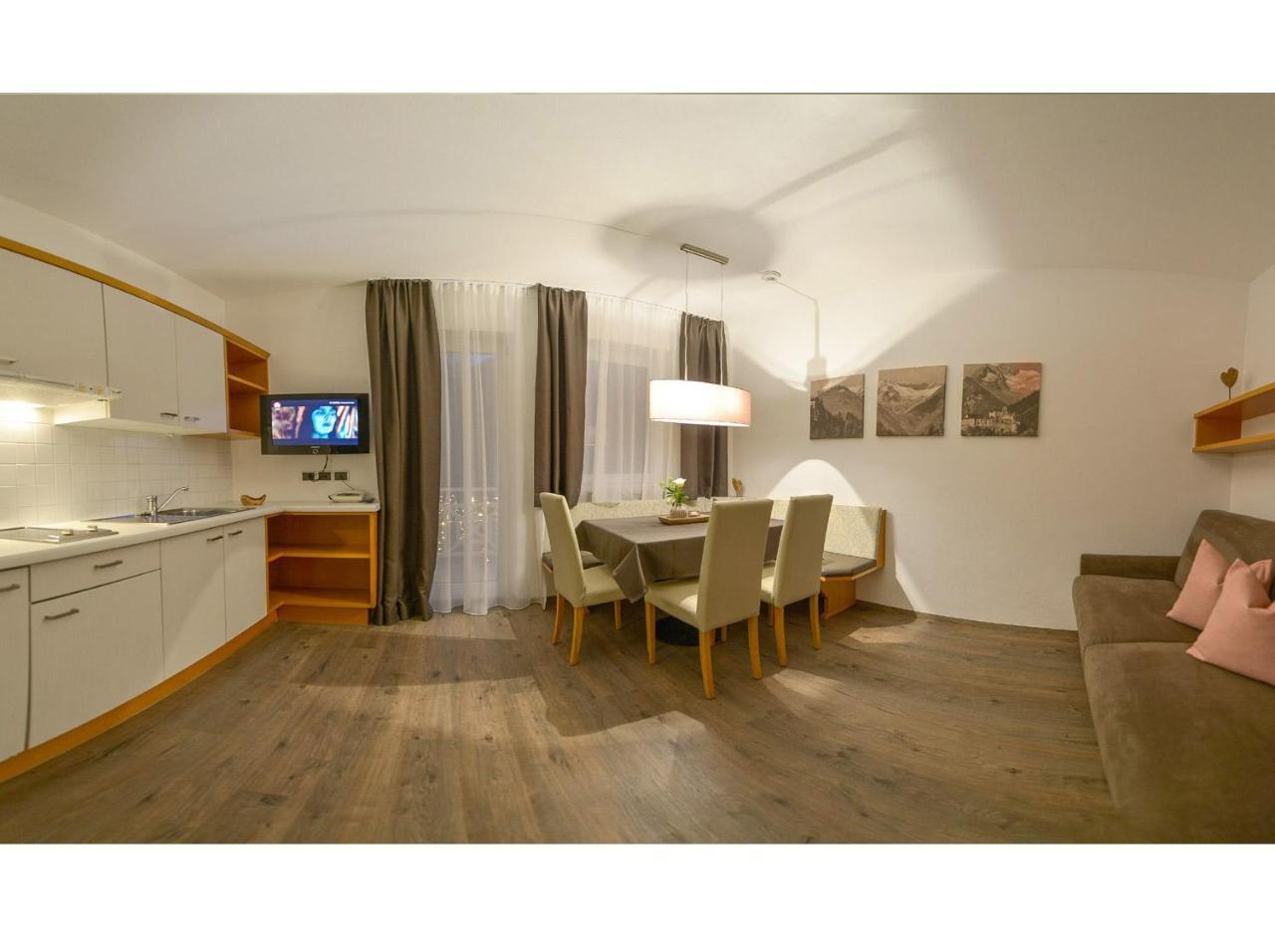 Apparthotel Central Campo Tures Exterior photo